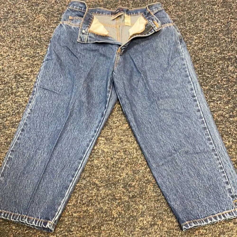 Bill Blass Jean Capris sz. 12